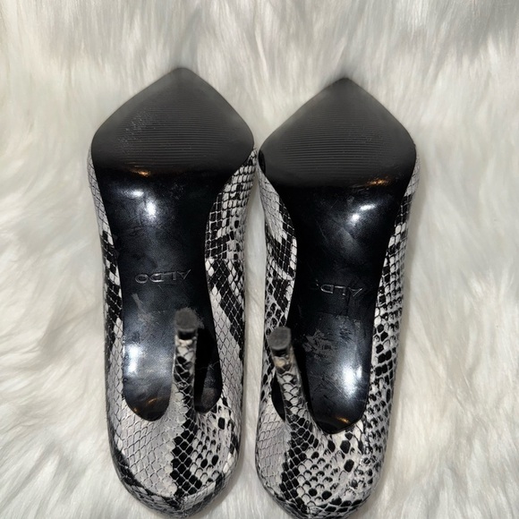 Aldo Black and White Snakeskin Heels - Picture 6 of 9